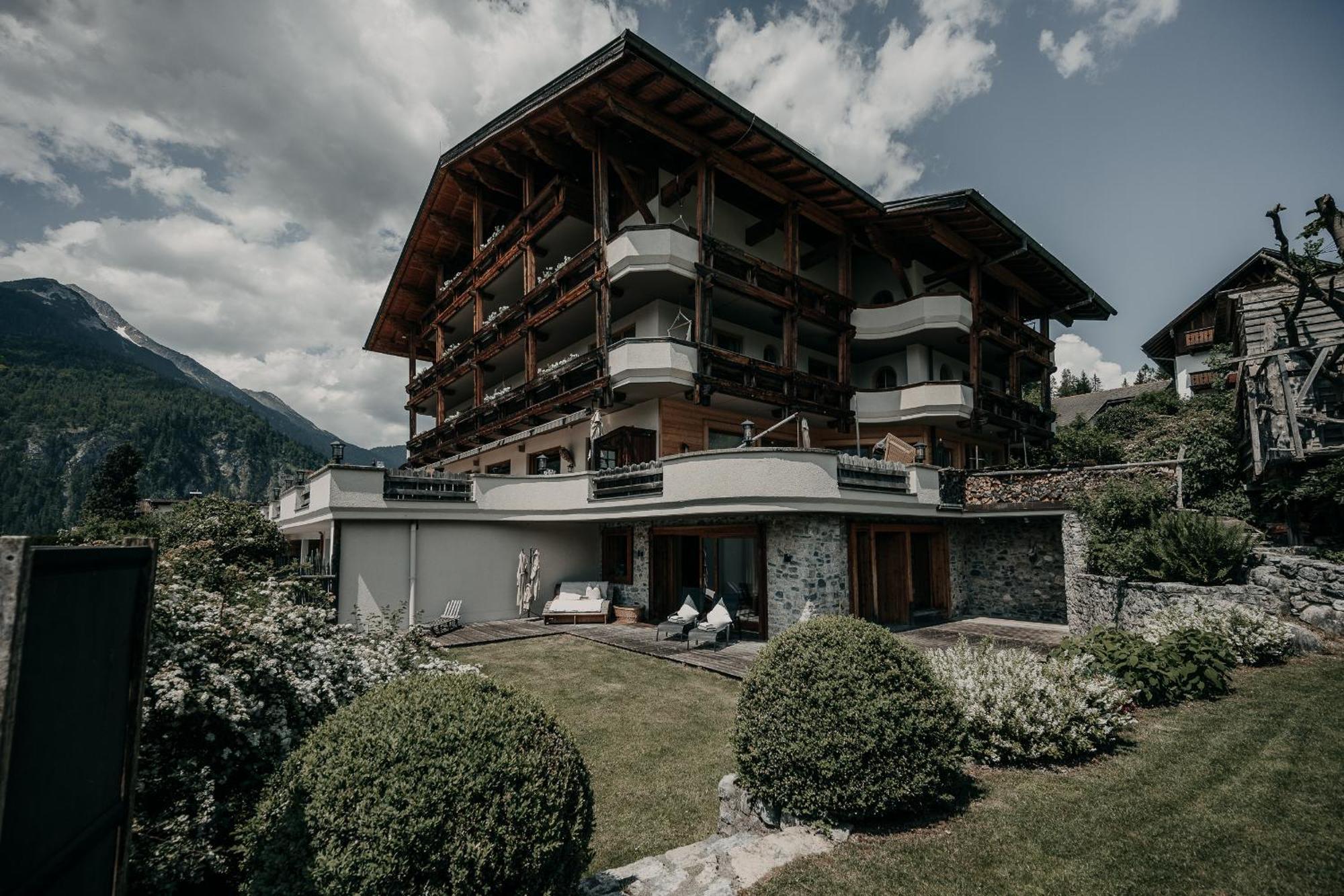 Alpenappartements Cristall Ервальд Екстер'єр фото